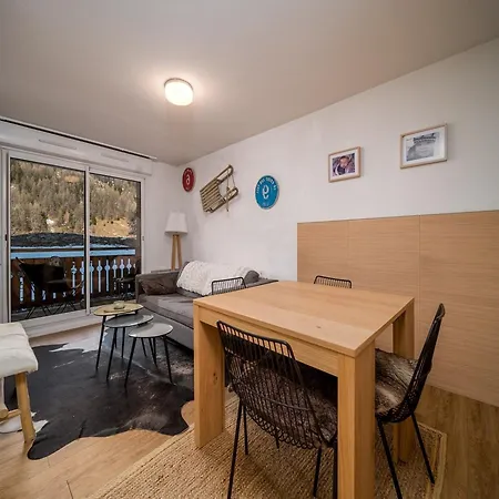 Apartment Cozy In *